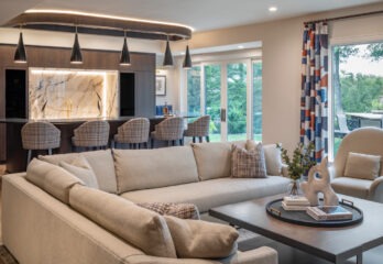 Bar and seating area in custom Loch Lloyd MO home